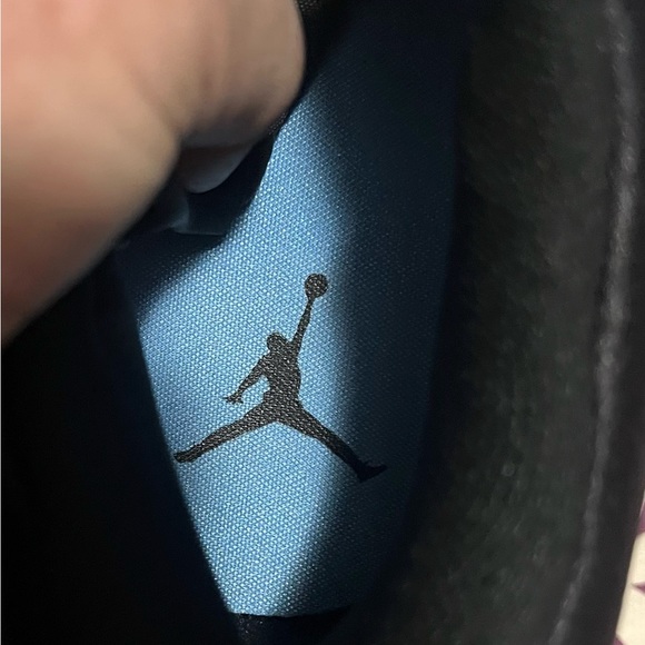 Nike Air Jordan Legacy 312 Low “Pale Blue” University Sneakers - Picture 16 of 16